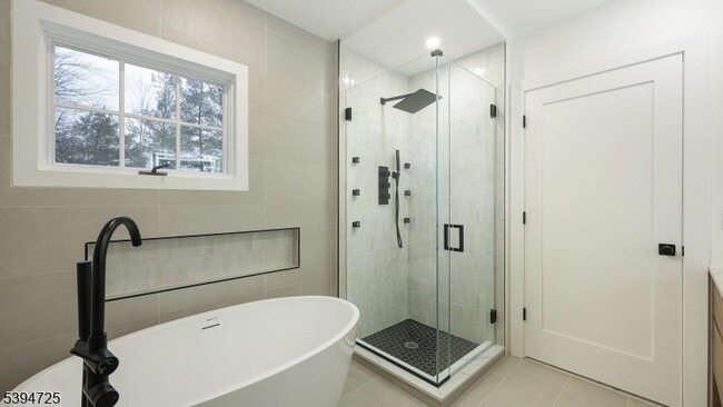 Building Photo - 91 Hillcrest Rd