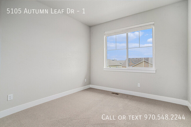 Building Photo - 5105 Autumn Leaf Dr