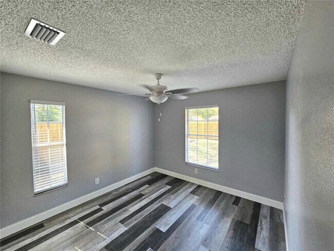 Building Photo - 2668 Megan Ct