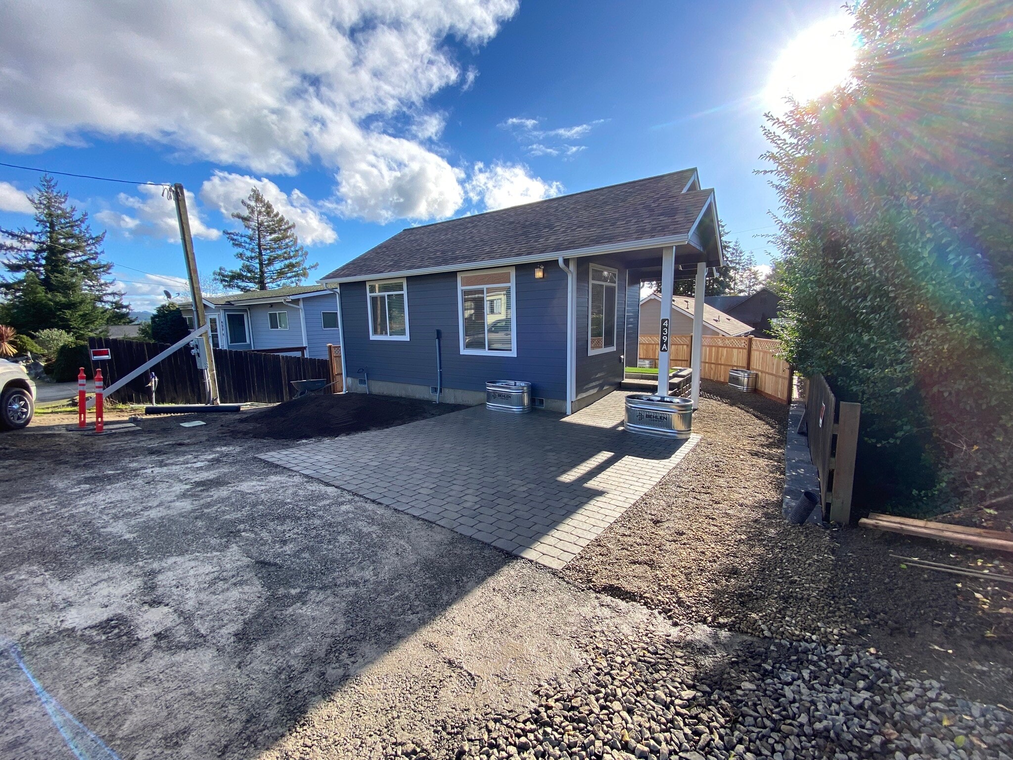 Parking - 439 Wall St