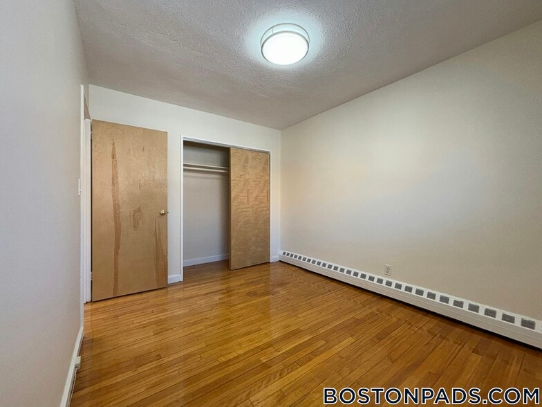 Building Photo - 63 Parkman St