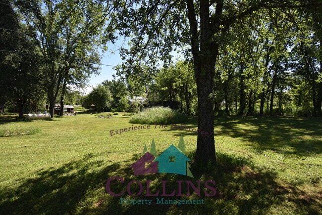 Building Photo - Charming 3-Bedroom, 2-Full Baths Penn Vall...