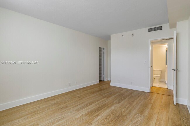 Building Photo - 3000 S Ocean Dr