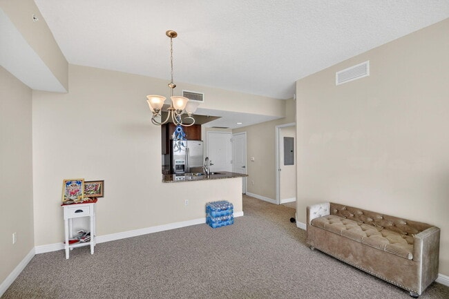 Building Photo - 350 N Federal Hwy