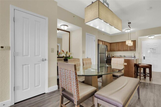 Building Photo - 12527 Floridays Resort Dr