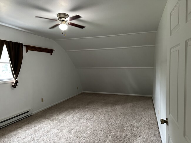 Building Photo - 6131 N 450 W