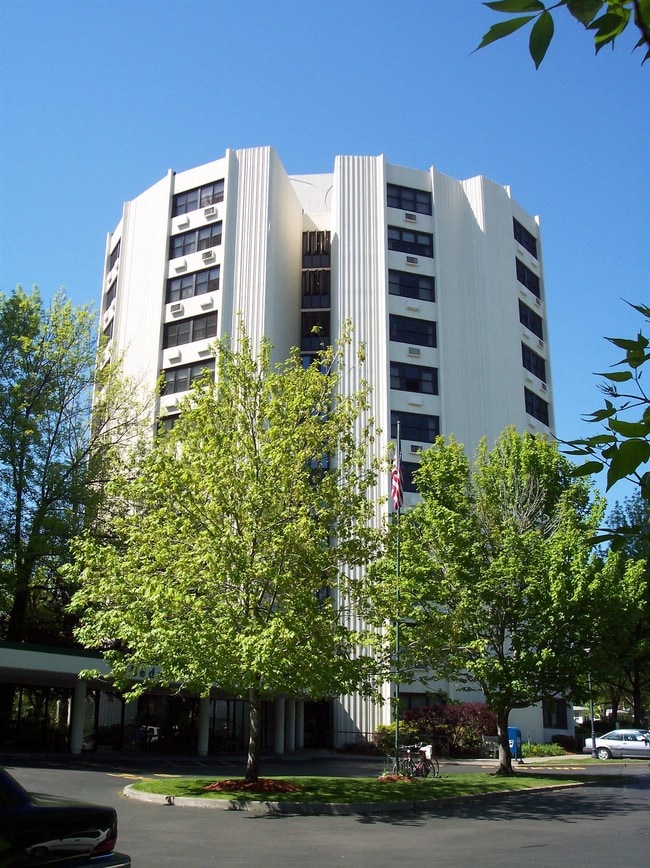 Winton Gardens Towers 2052 E Main St Rochester NY 14609 Apartment Finder