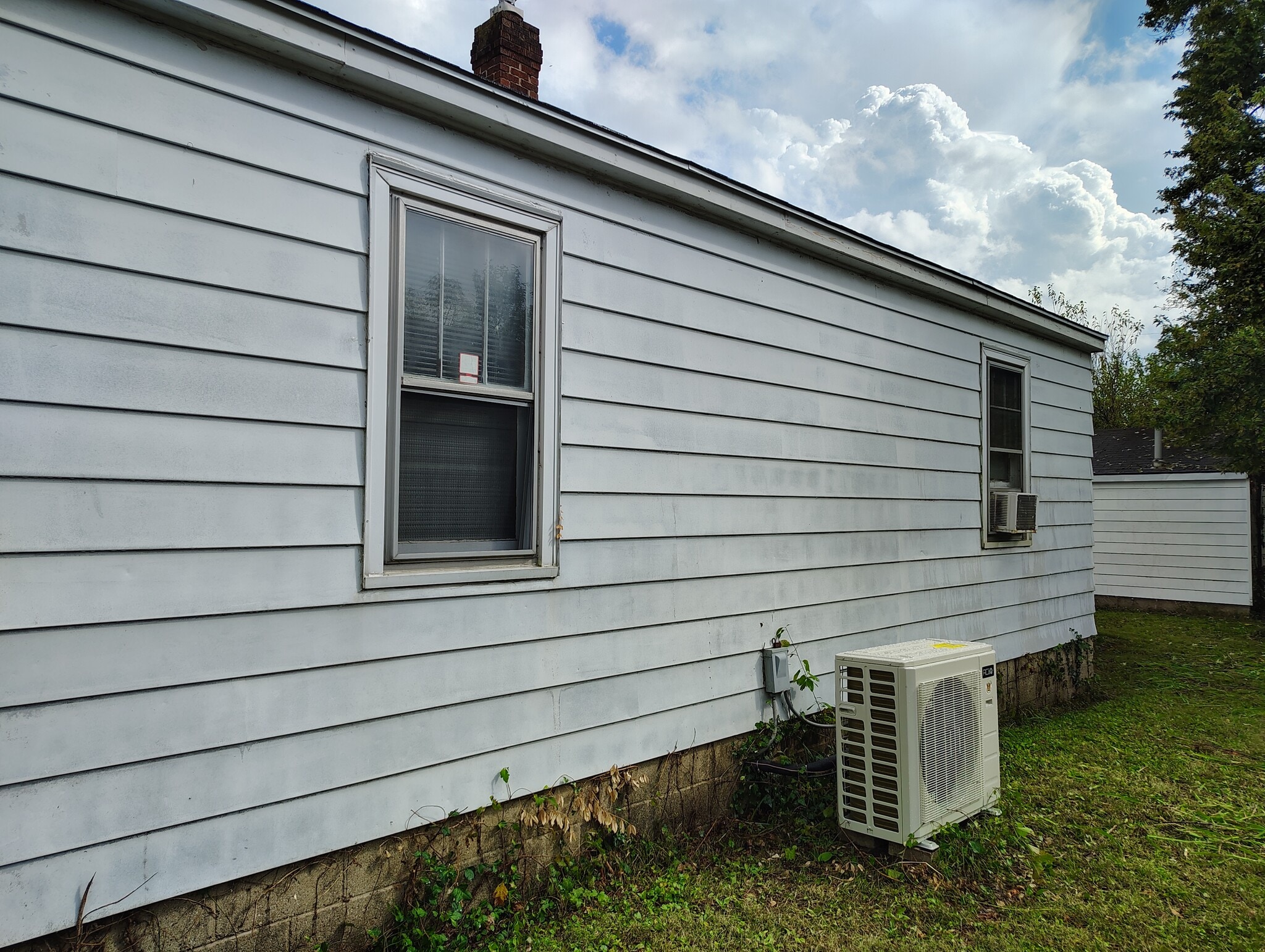 Building Photo - 4700 Ross Ave