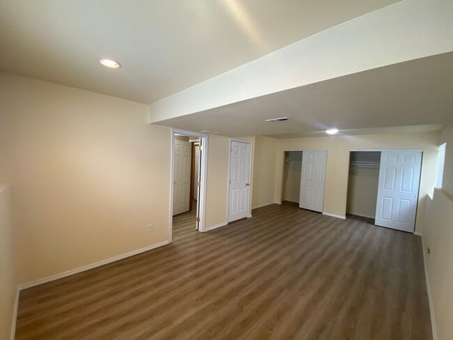 Building Photo - BEAUTIFUL GLENEDEN HEIGHTS HOUSE NEXT TO P...