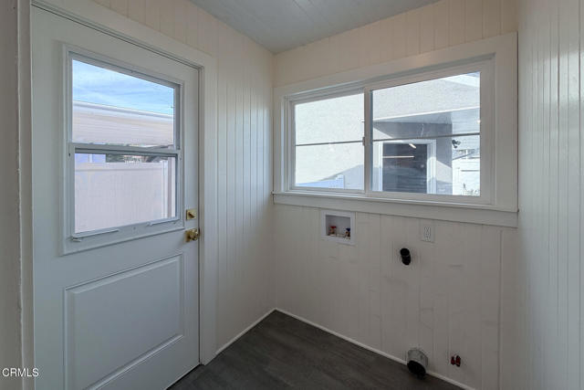 Building Photo - 431 Deodar Ave