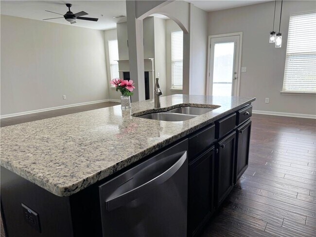 Building Photo - 3522 Village Enclave Ln