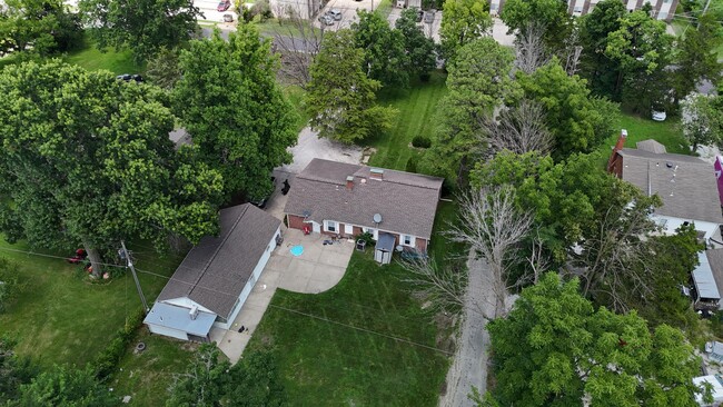 Building Photo - 2910 Mexico Gravel Rd