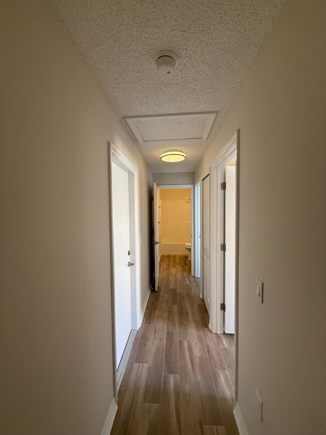 Building Photo - 48 Pennsylvania Ln