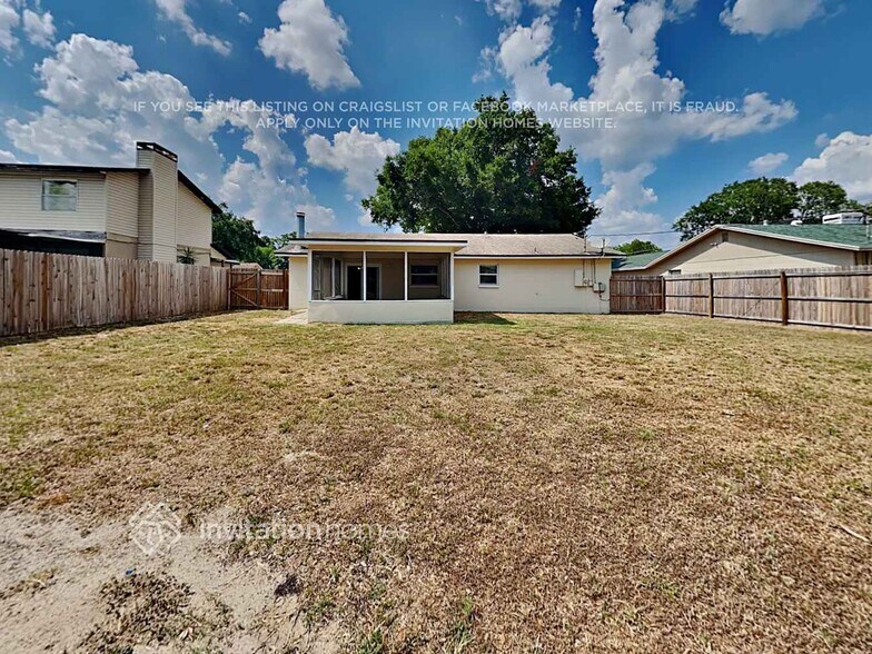 Building Photo - 3859 Whitedove Dr