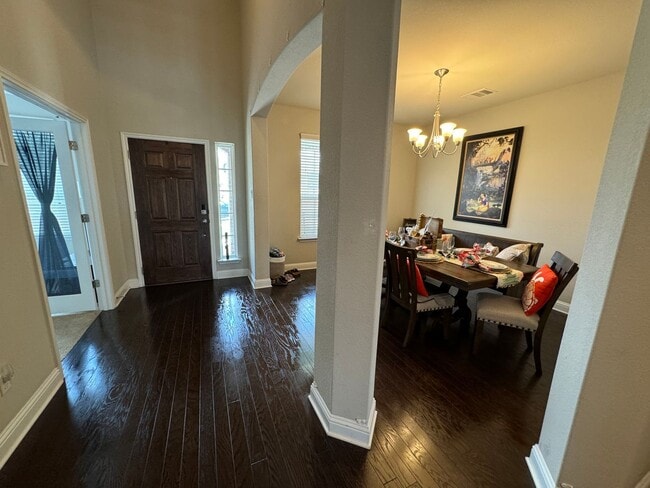 Building Photo - 6605 Alabaster Dr