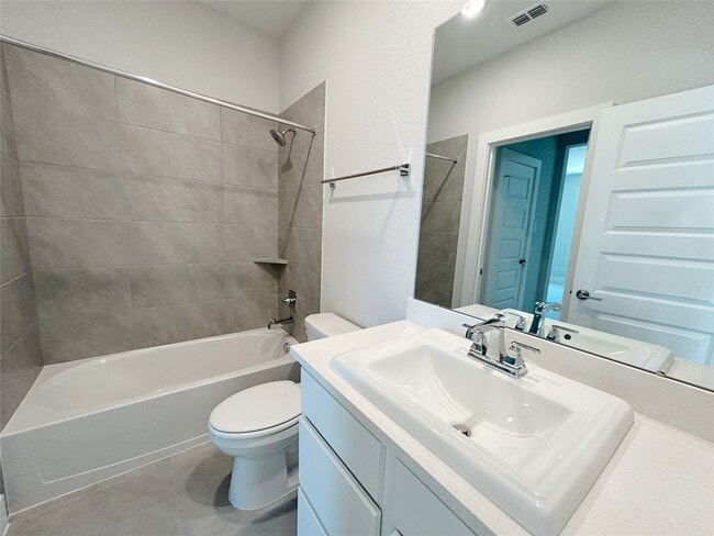 Building Photo - 29854 Longleaf Grv Ln