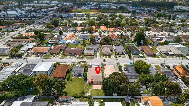 Building Photo - 7261 SW 21st St