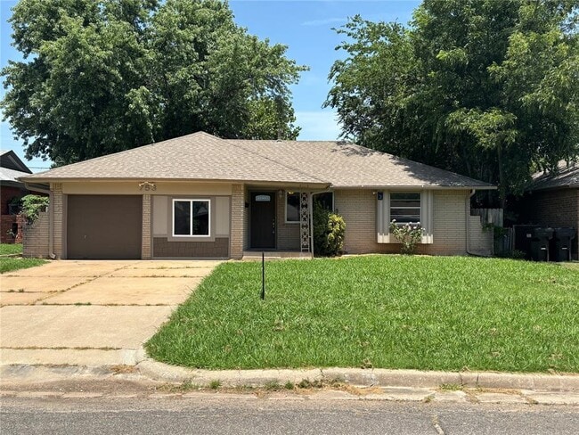 Primary Photo - 753 SW 3rd St