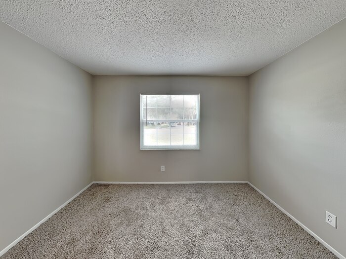 Building Photo - 107 Bayside Blvd