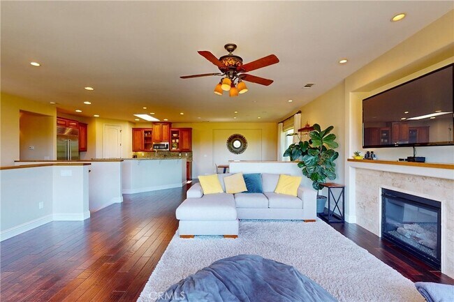 Building Photo - 5595 Tanbark Ct
