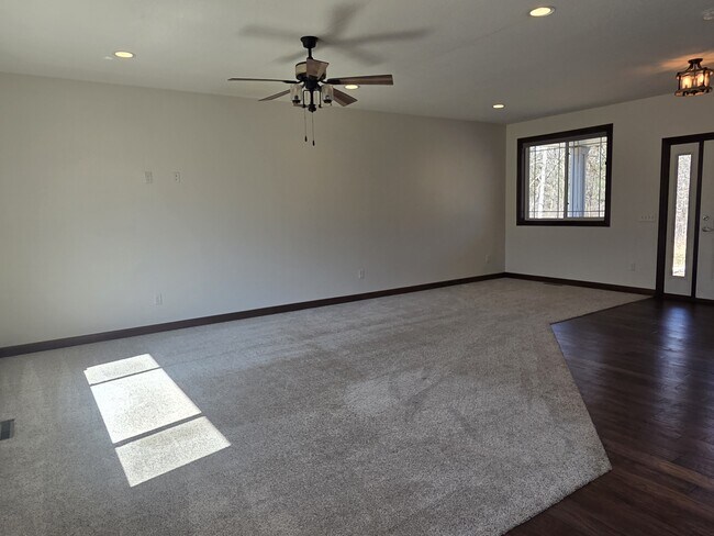 Building Photo - 8371 116th St SE