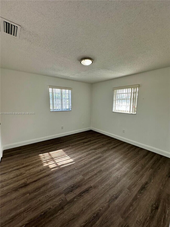 Building Photo - 11465 SW 215th St