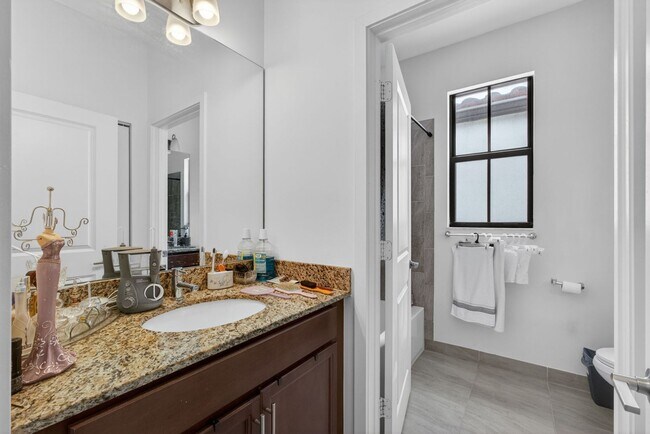Building Photo - Gated community new construction | 4BR 2.5 Riviera Beach Single Family Home
