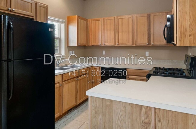 Building Photo - 1413 SW 27th St