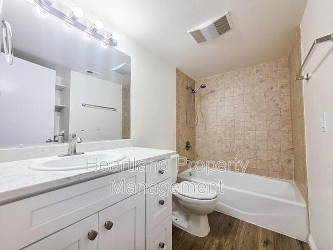 Building Photo - 284 Roanoke Rd