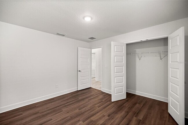 Building Photo - 5826 SW 83rd Ln