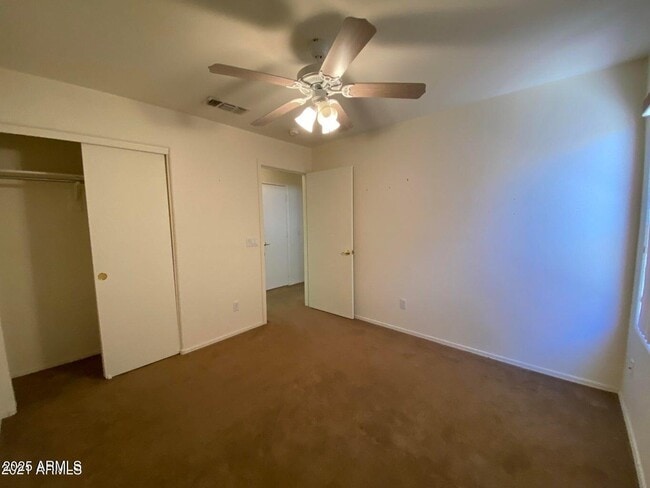 Building Photo - 1461 E La Costa Dr