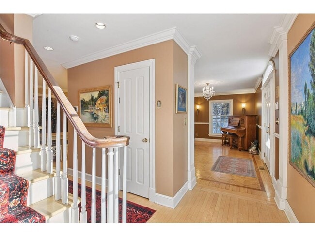 Building Photo - 3 Edina Ct