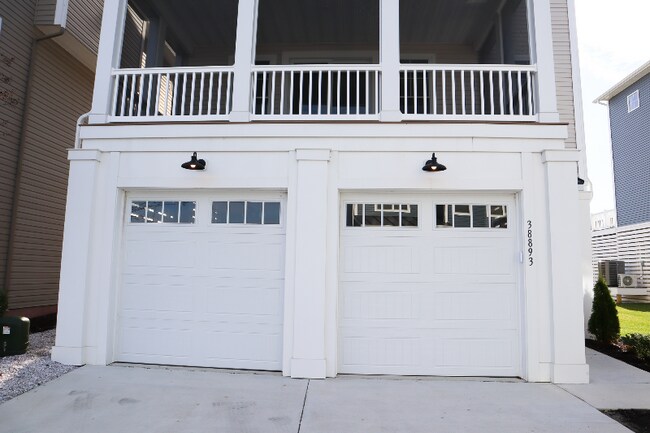 Building Photo - 38893 Verandah Bay Drive