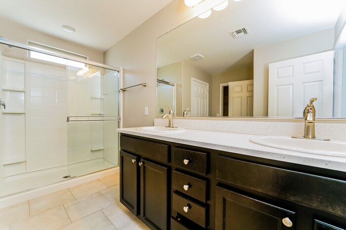 Building Photo - 6531 S Calle Diablo Dr