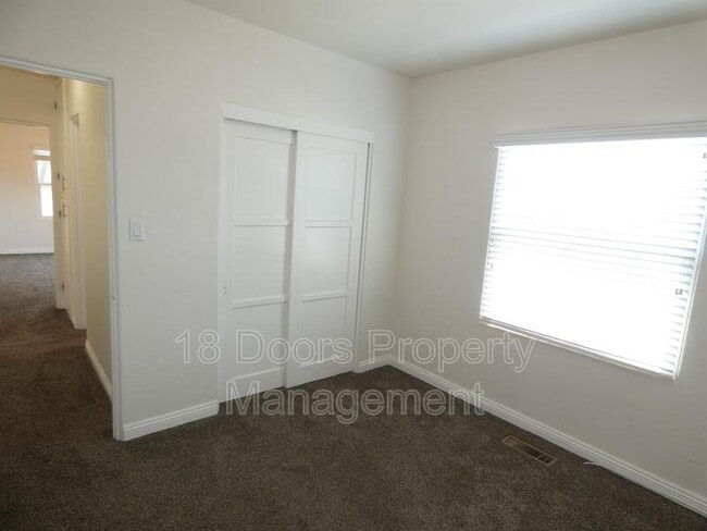 Building Photo - 4536 4th St