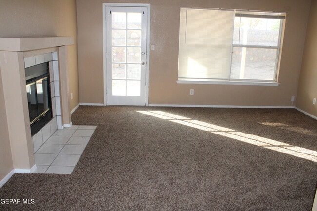 Building Photo - 12217 Red Sun Dr