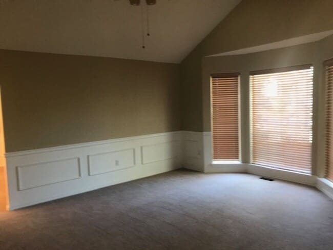 Building Photo - COMING SOON !! Two Story Home By Old Sundance Golf Course