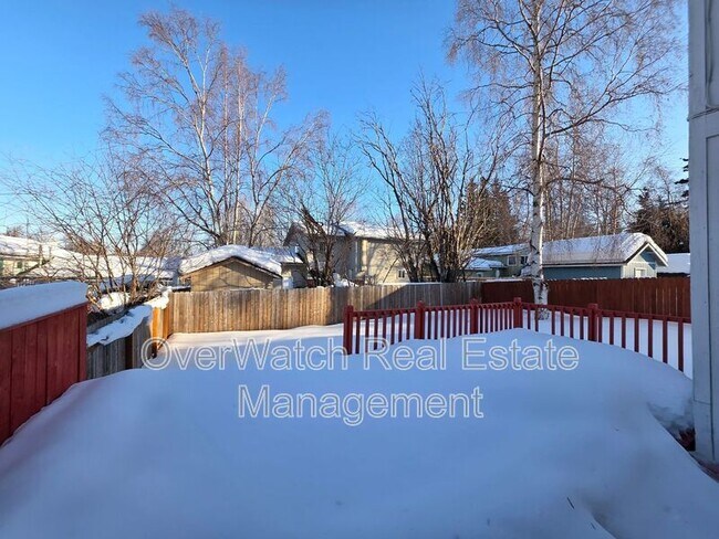 Building Photo - 4925 Rollins Dr