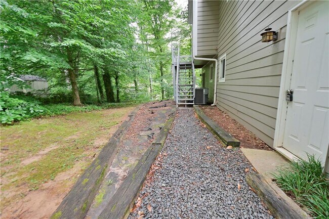 Building Photo - 4771 Ridgewood Ct NW