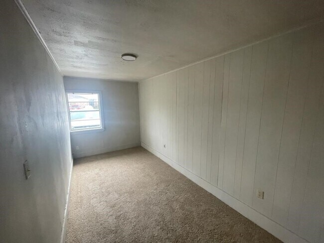 Building Photo - 12779 Enchanted Path Dr