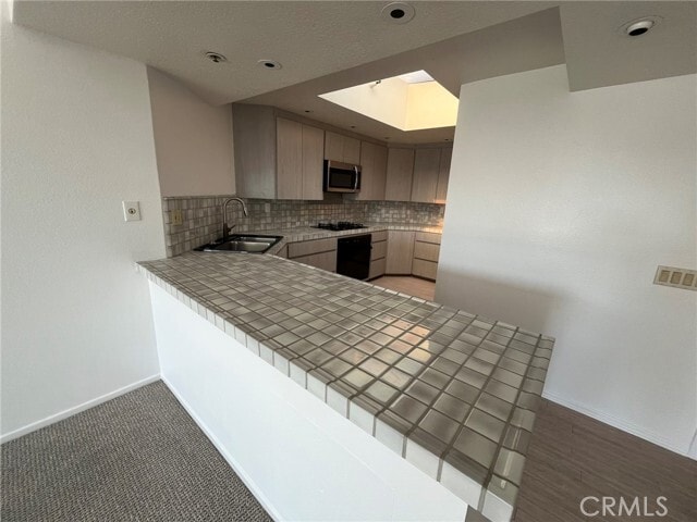 Building Photo - 240 Nice Ln