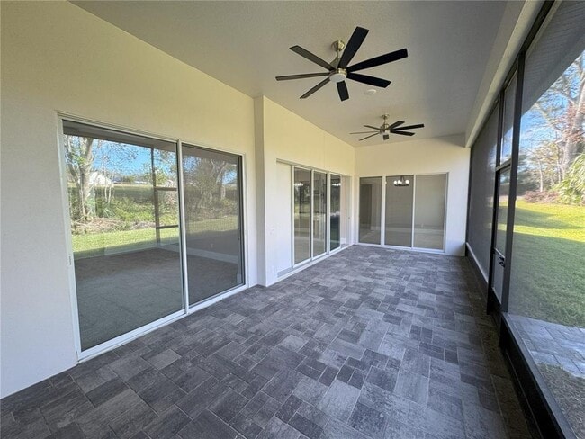 Building Photo - 547 Sanctuary Golf Pl