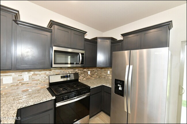 Building Photo - 2358 Enchanted Gem