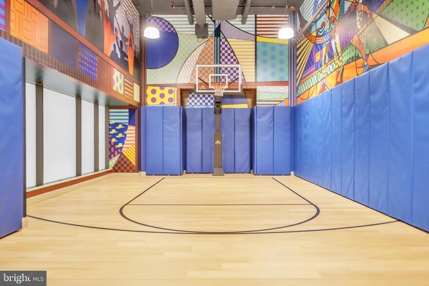 Building Photo - 1801 Market St