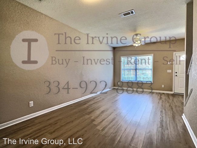 Building Photo - 2 br, 2.5 bath House - 1832 Station Drive