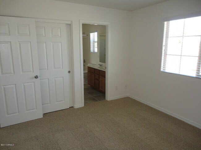 Building Photo - 16343 N 73rd Dr
