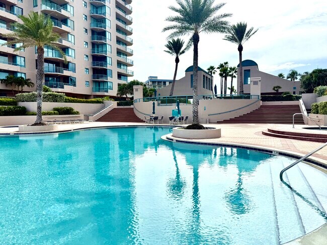 Building Photo - 1540 Gulf Blvd