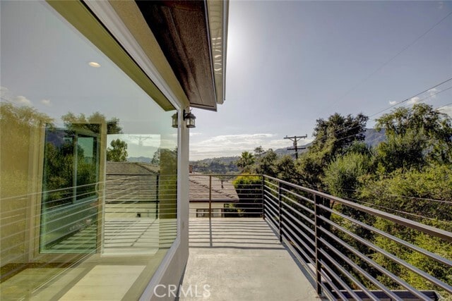 Building Photo - 1881 Verdugo Loma Dr