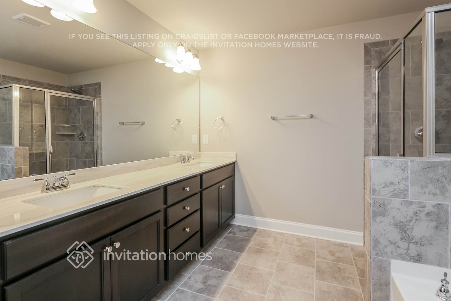 Building Photo - 831 Alder Grv Trce