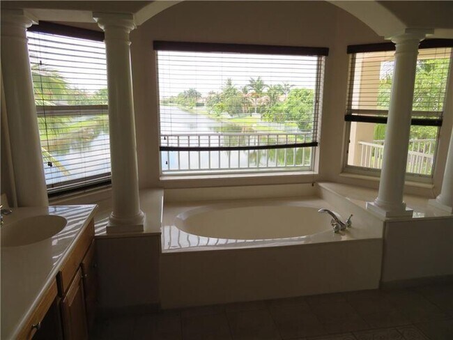 Building Photo - 19430 SW 30th St